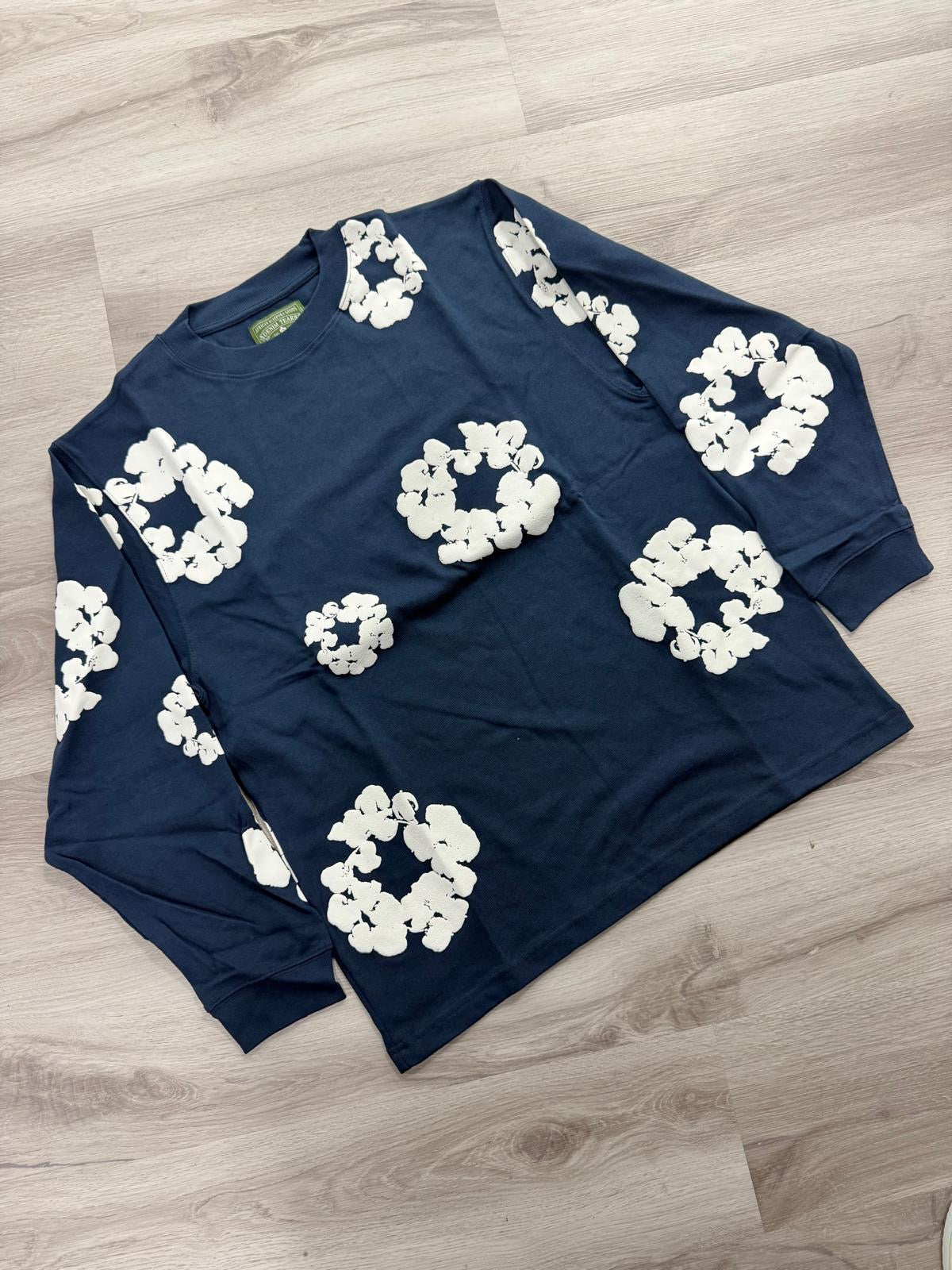 Cactus Wreath L/S