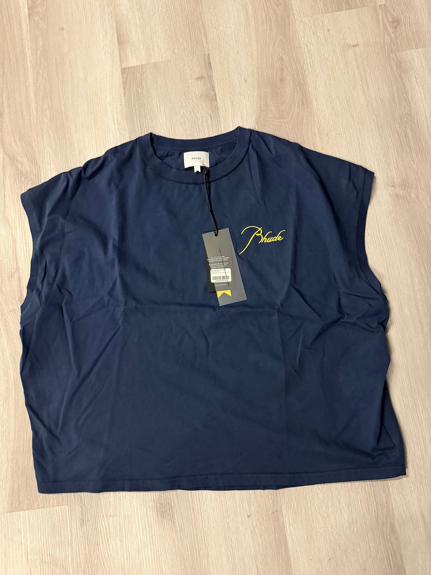 Crest Logo Sleeveless Shirt