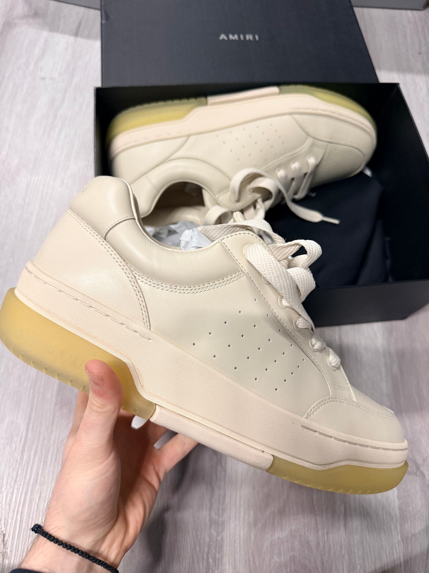 Stadium Low Sneaker