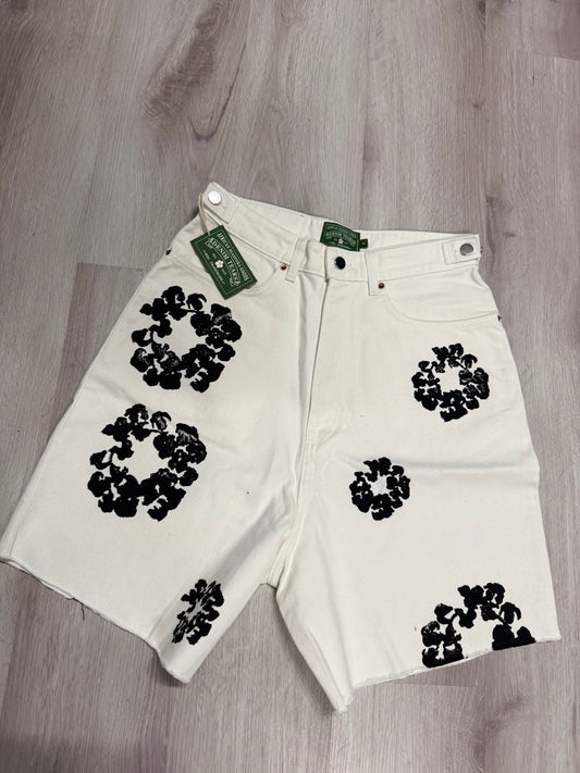Cactus Wreath White Short
